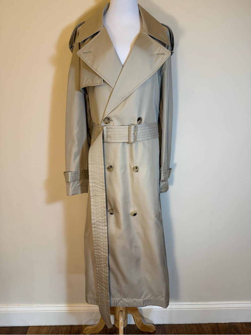 NWT Burberry Long Trench Coat Beige Millet 100% Silk US 8 UK 10 Fall Outerwear